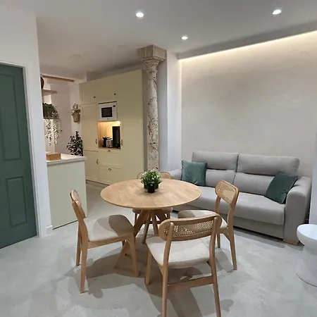 Apartmán De Lujo Con Piscina Climatizada *