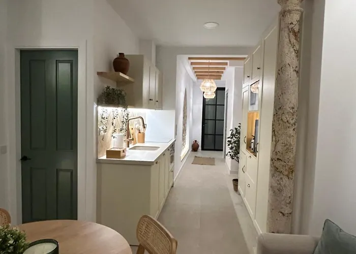 De Lujo Con Piscina Climatizada Nerja