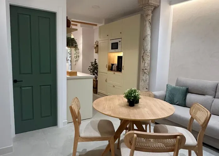 Apartment De Lujo Con Piscina Climatizada *