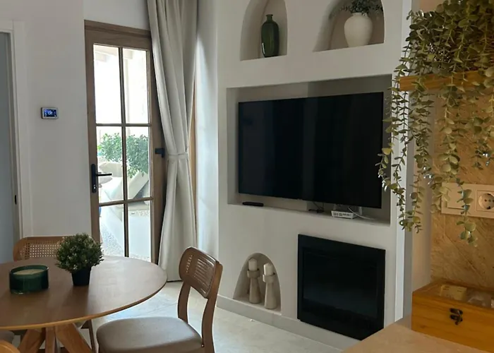 De Lujo Con Piscina Climatizada