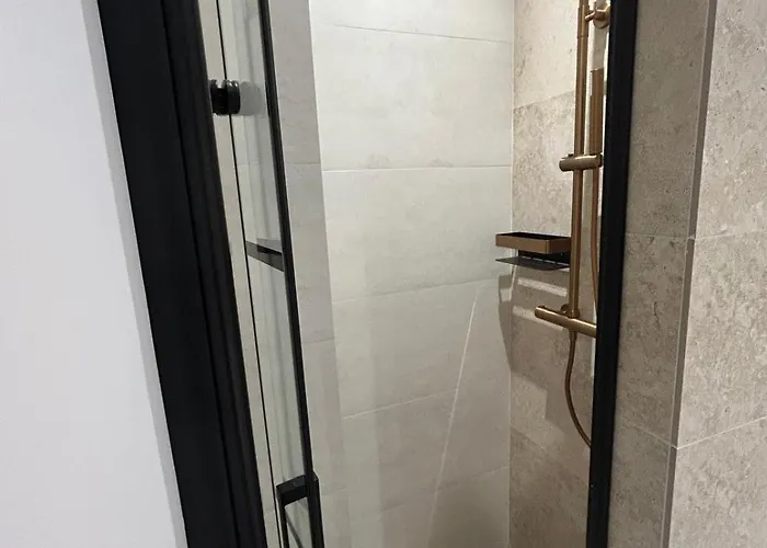 De Lujo Con Piscina Climatizada Apartment Nerja