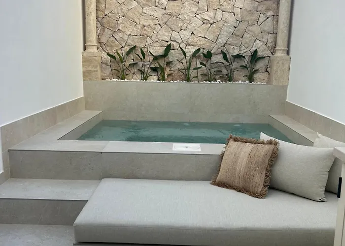 De Lujo Con Piscina Climatizada Nerja