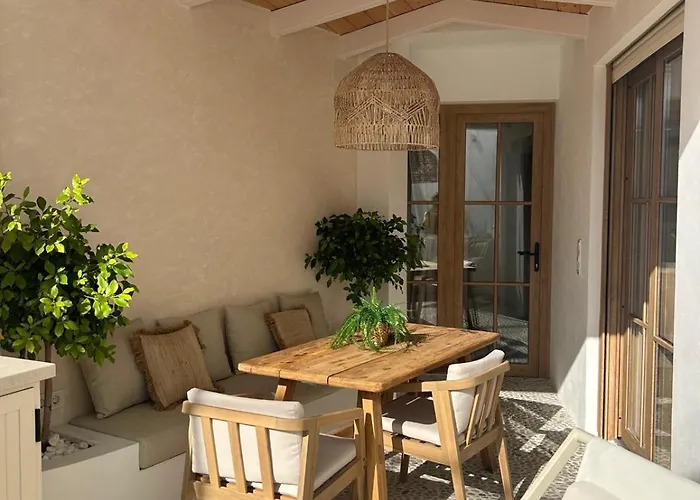 De Lujo Con Piscina Climatizada Nerja